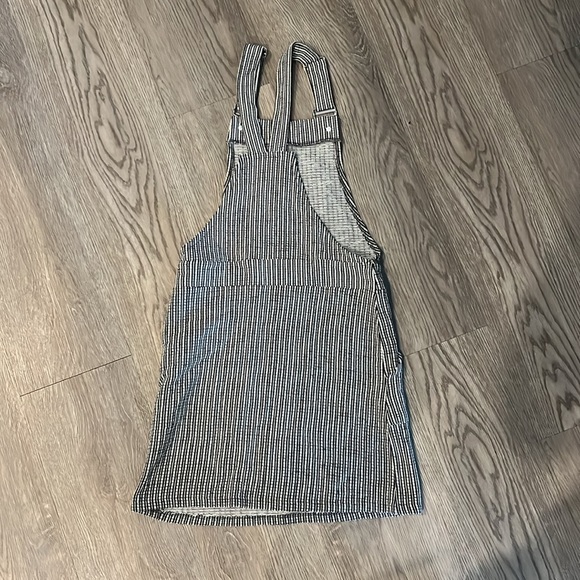Hollister overall dress - Picture 2 of 2